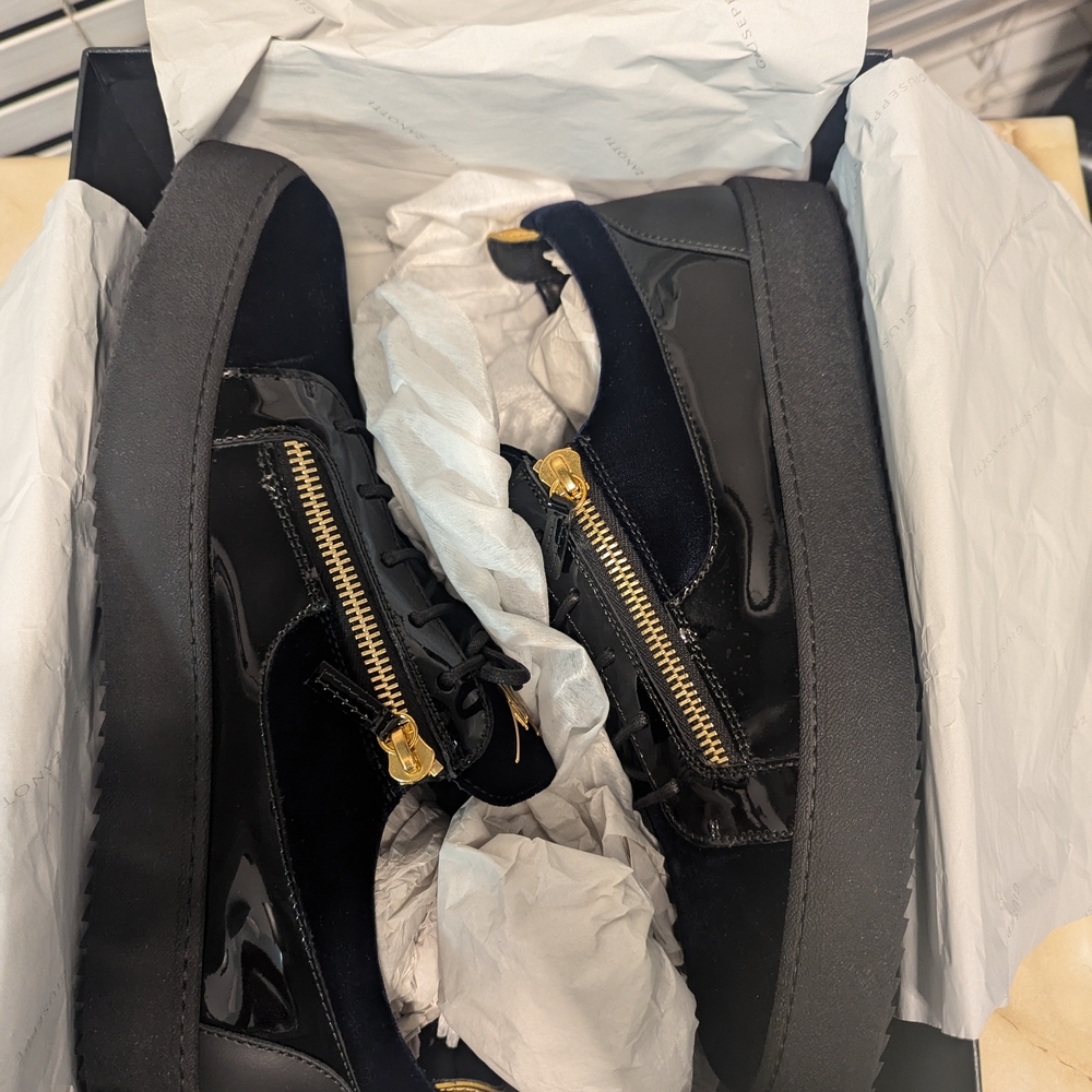 Giuseppe Zanotti Men's Black Sneakers - Picture 10 of 15